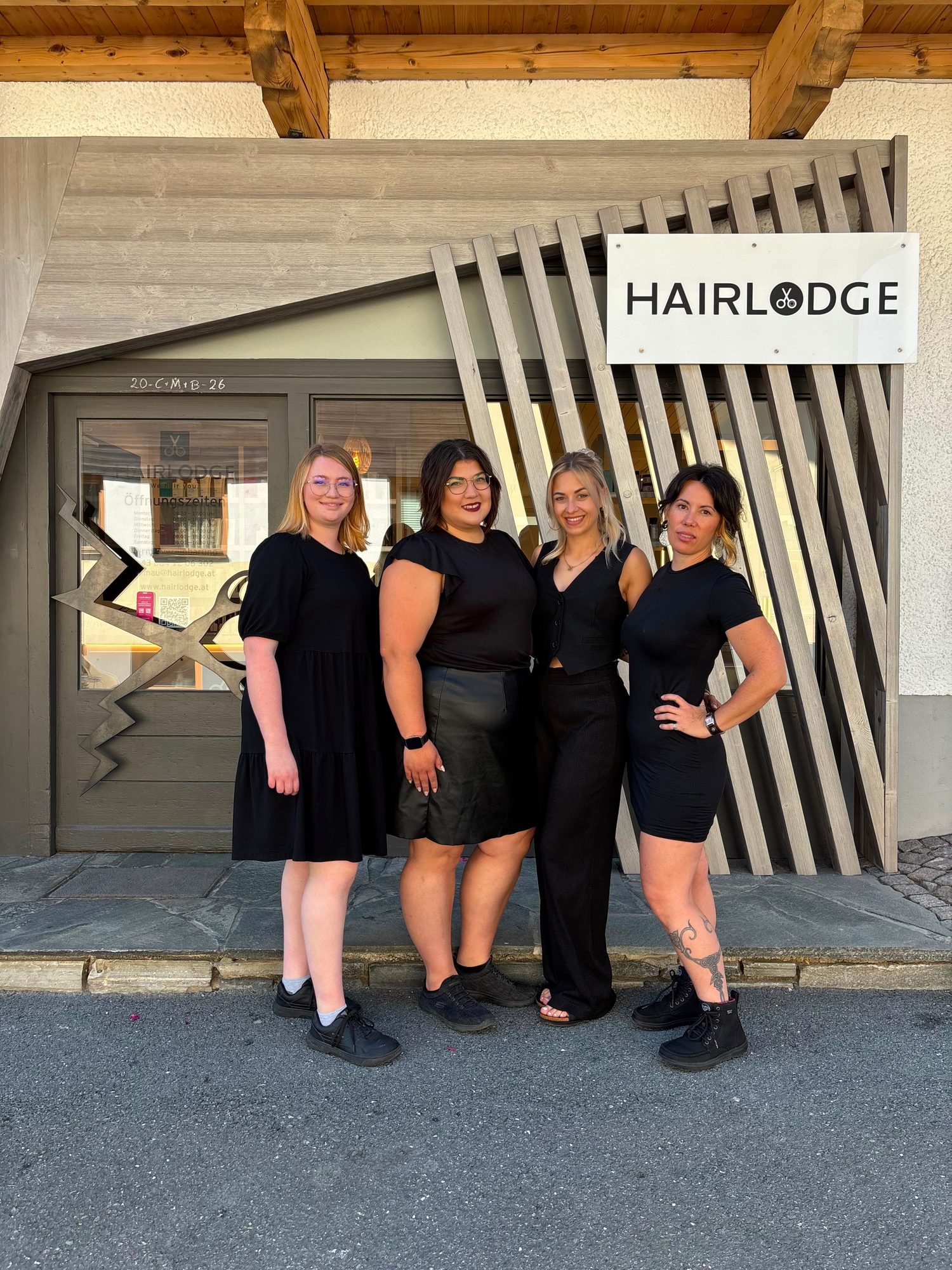 Das HAIRLODGE Team