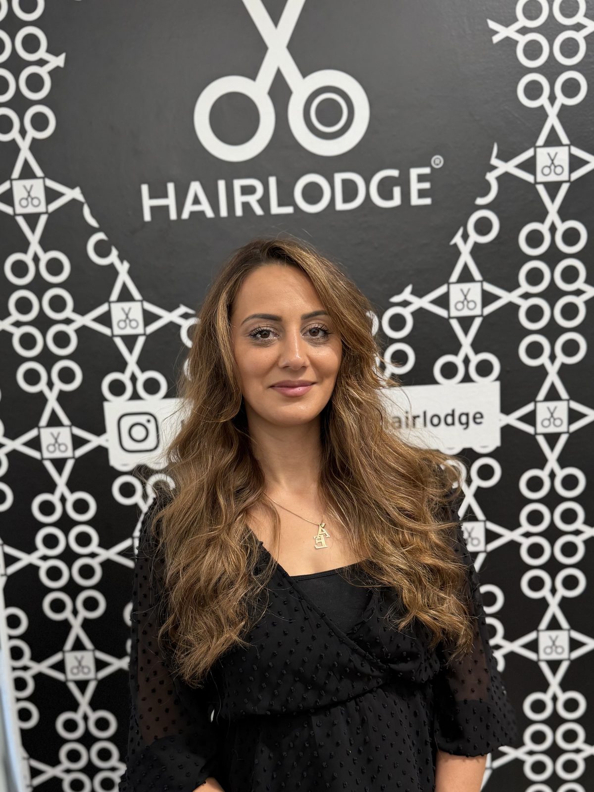 Selma, Stylistin im HAIRLODGE Kufstein